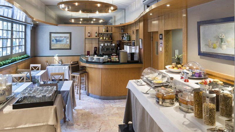Catalonia Castellnou Hotel Barcelona Bagian luar foto